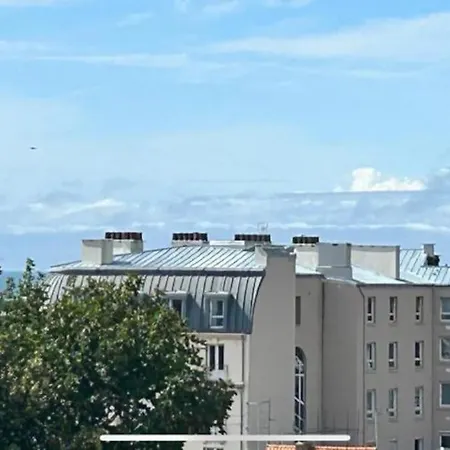 Appart A 5min A Pied De La - Avec Parking Appartement *