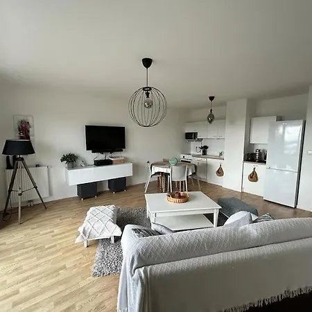 Apartment Appart A 5min A Pied De La - Avec Parking *